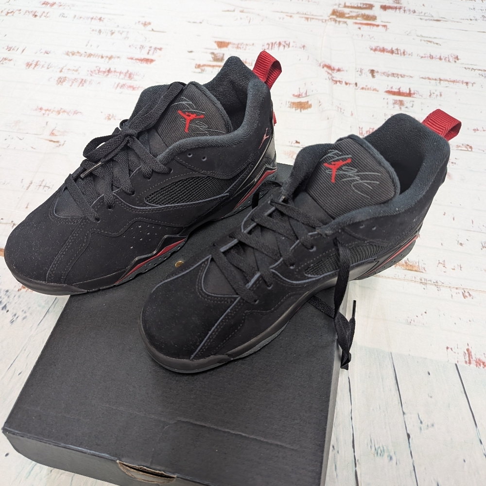 Jordan MVP 92 Sneakers